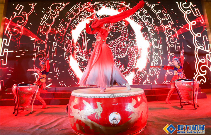 花鼓.jpg 花鼓.jpg